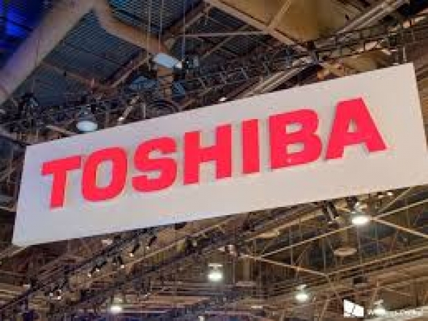 Toshiba looks for more cash