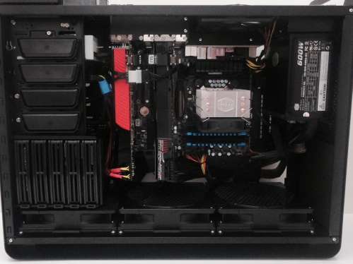 silverstone_fortress_ft02_internals