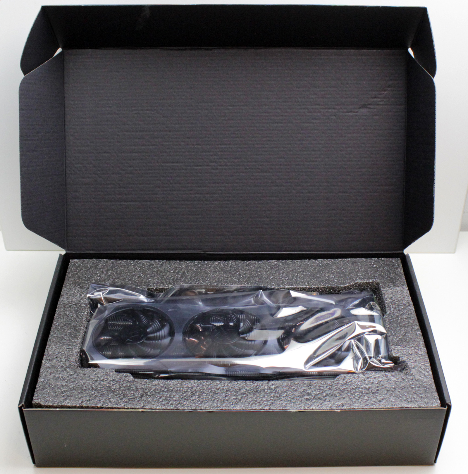 5 Gigabyte GTX 960 G1 Gaming box