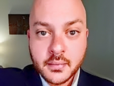 Apple's buys Intel's modem business