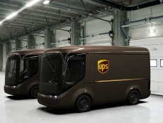 UPS orders 10,000 electric trucks