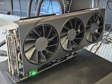 Tiny jams AMD GPUs over USB3