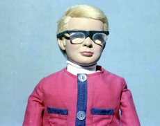 Qualcomm flogs off AR unit